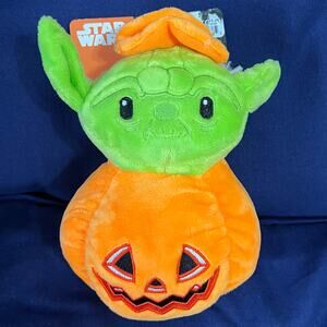 NEW Star Wars Halloween Pumpkin Yoda Dog Toy